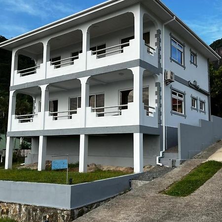 Western Ocean Breeze Self Catering Victoria Kültér fotó