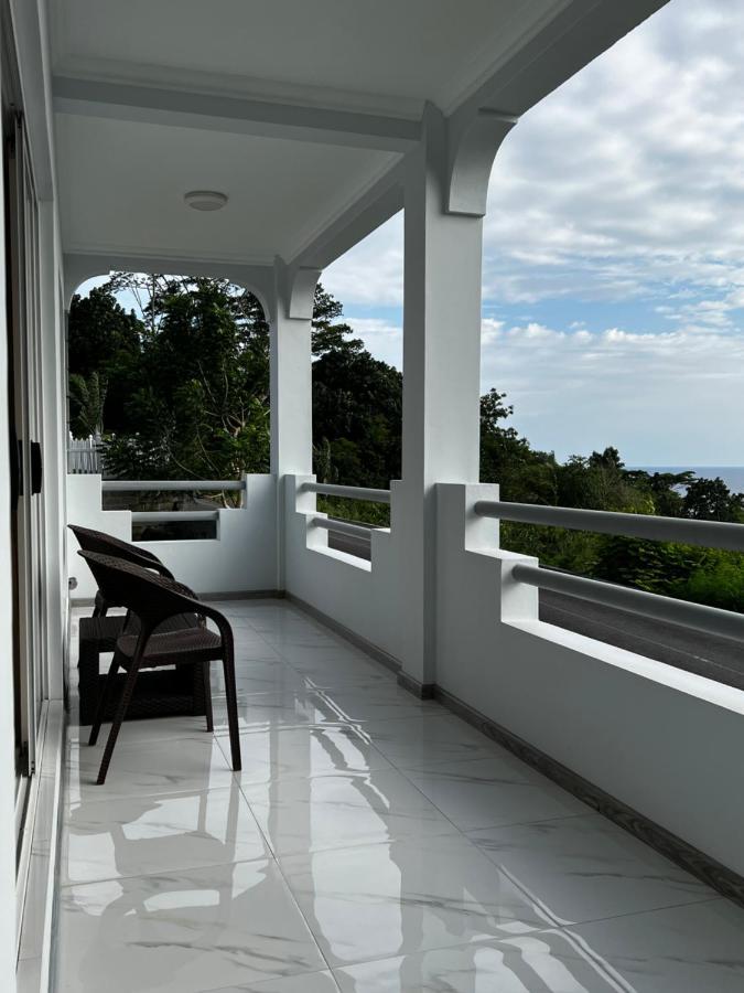 Western Ocean Breeze Self Catering Victoria Kültér fotó